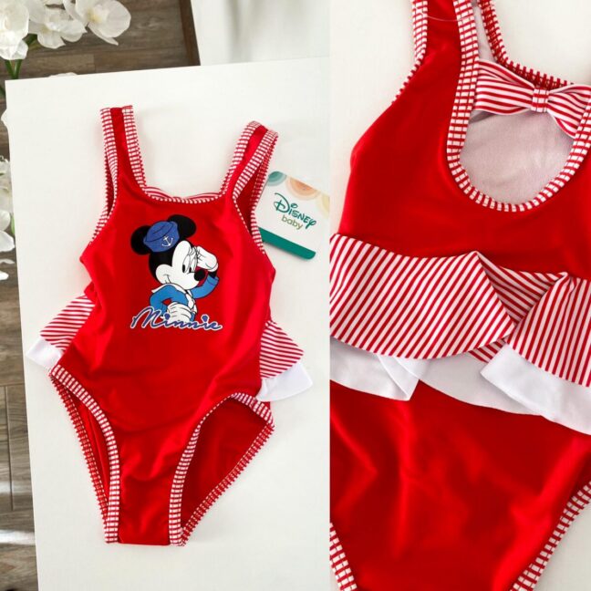 Punane trikoo Minniga, laste ujumisriietus armsa Disney Minnie Mouse tegelaskujuga.