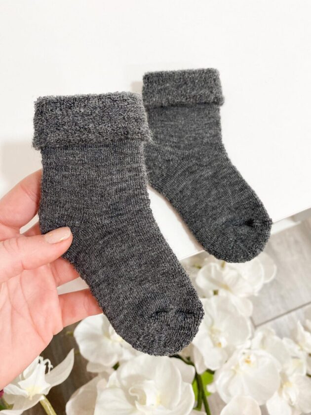 Meriinovillased sokid S (10 cm) ja M (12 cm), pehmed ja soojad sokid beebidele ja väikelastele.