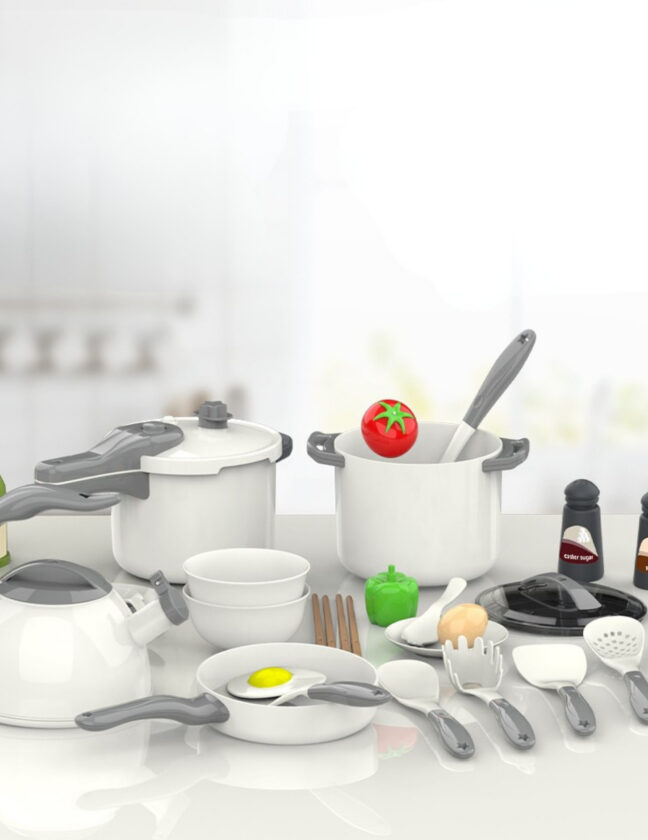 Woopie Little Chef pottide, panni ja veekeetja komplekt White 32 osa – toote detailvaade