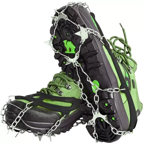 8 naastuga libisemisvastased tallakatted, suurus XL (44–47), paar