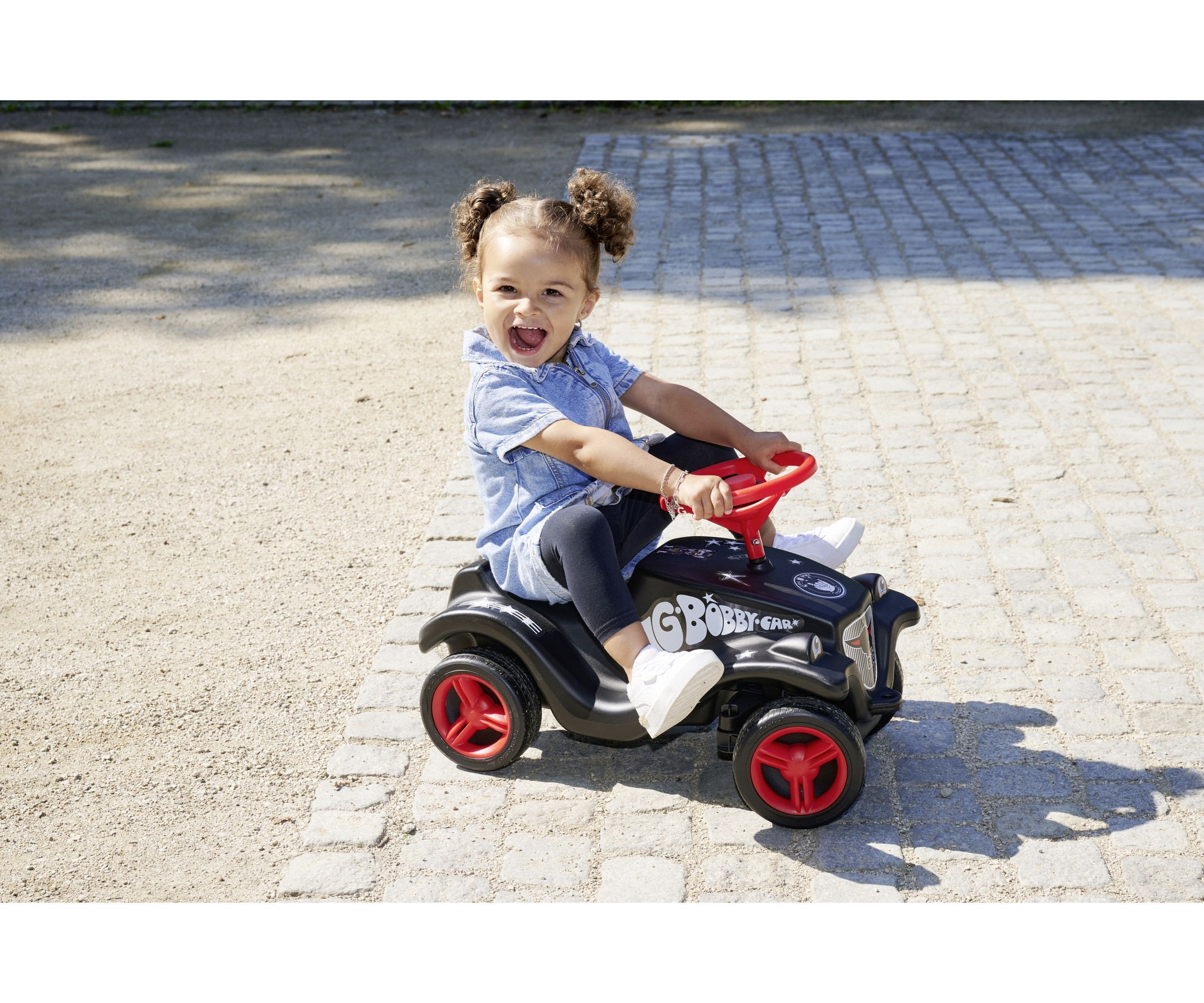 suur rocknroll sõiduauto bobby – detailvaade