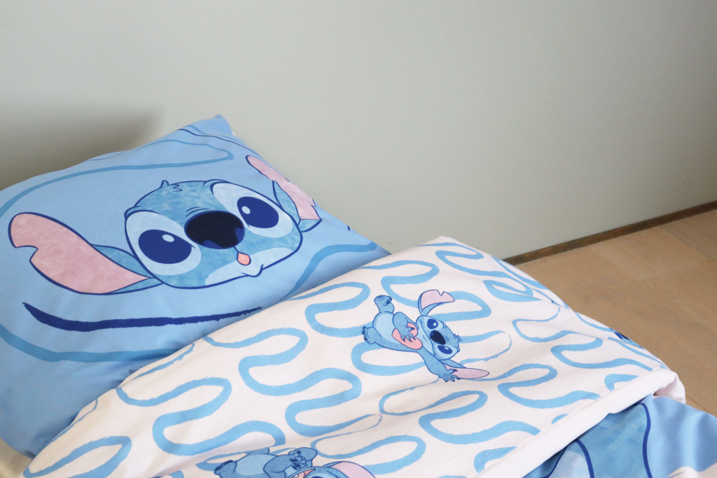 Disney Lilo and Stitch Kindness children's voodipesukomplekt 100x135 cm, 40x60 cm – detailvaade 2