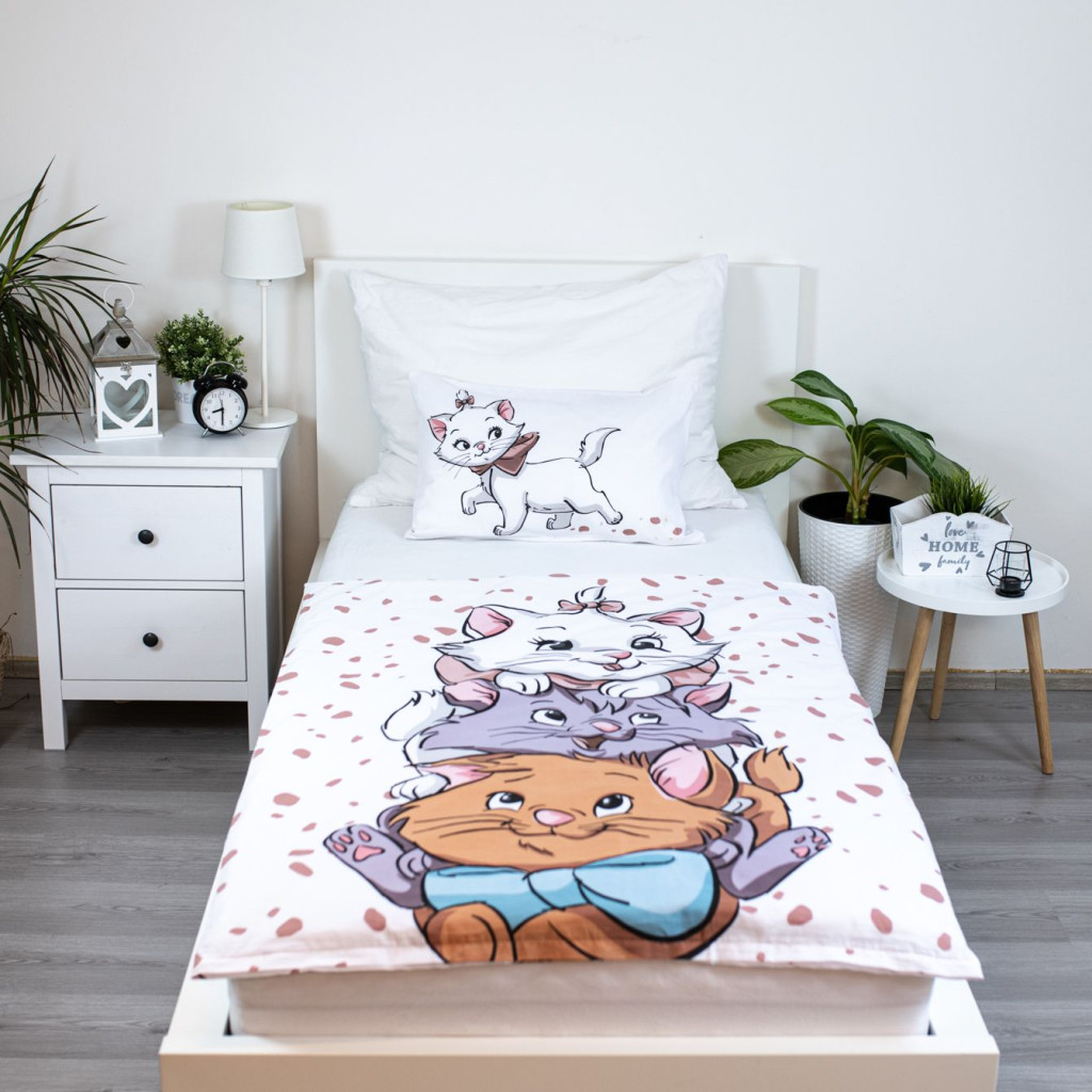 Disney Marie Friends children's bedding cover 100x135 cm, 40x60 cm – detailvaade 2