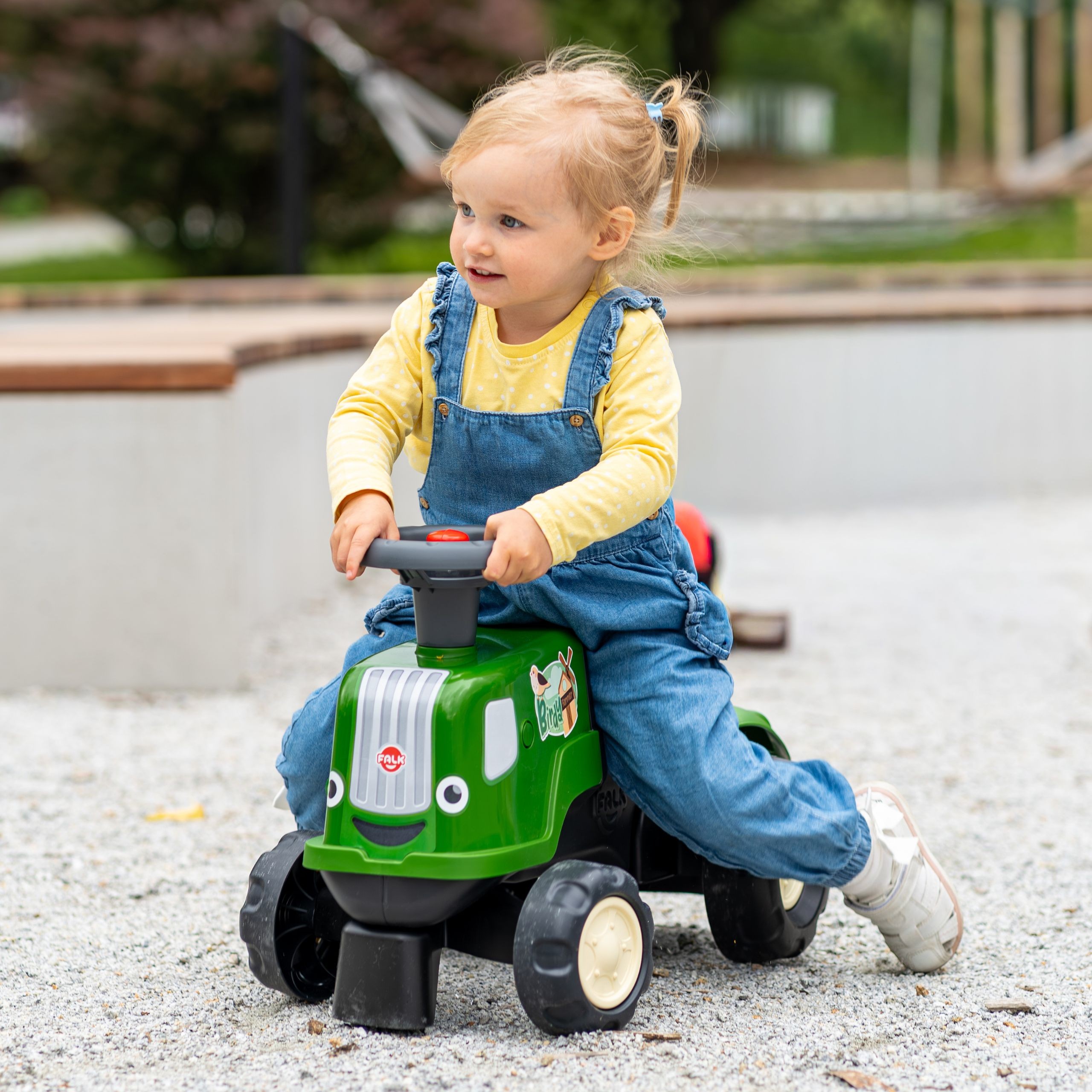 falk sõiduauto traktor 311B – detailvaade