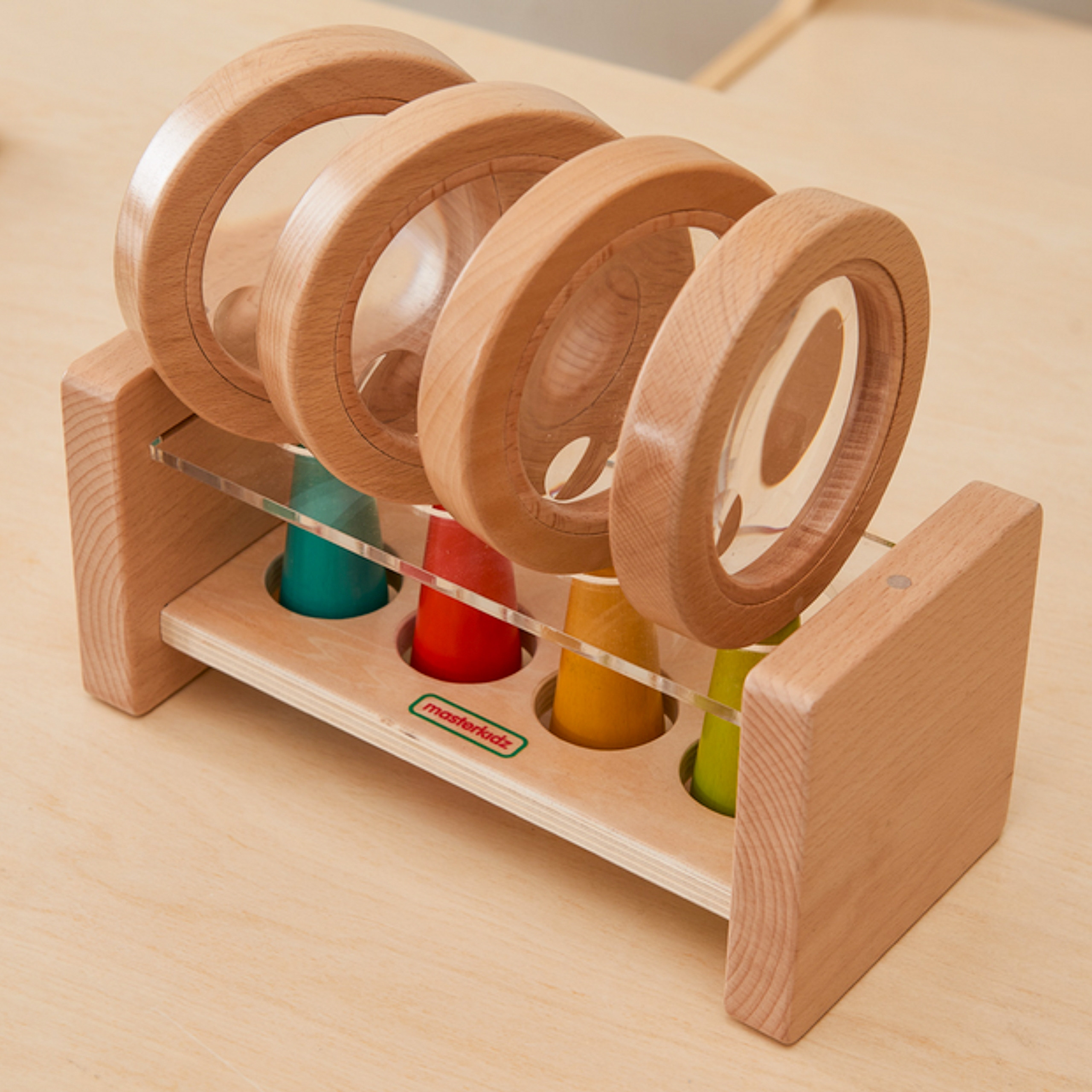 magnifying glasses container mäng – detailvaade