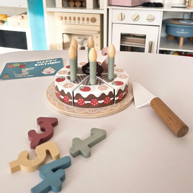 sünnipäevatort turnip candles mäng – detailvaade