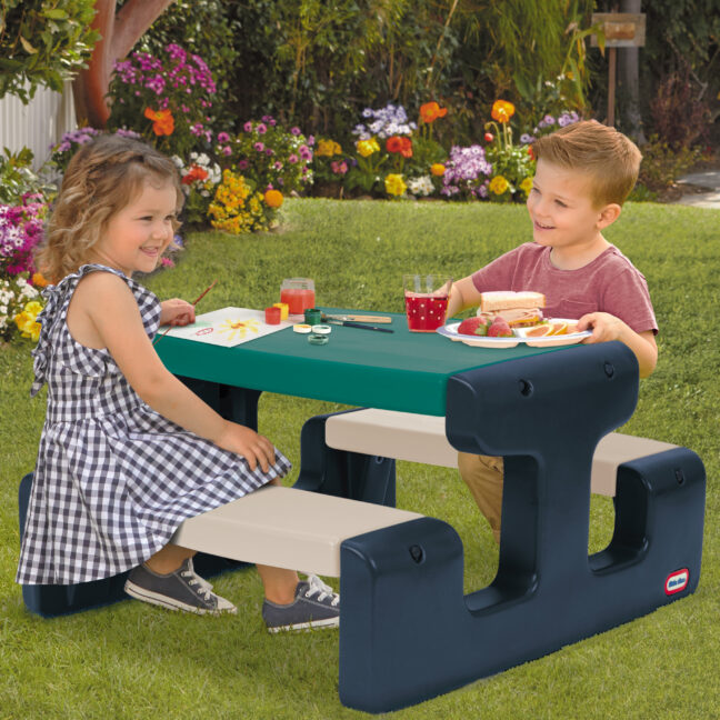väike tikes sinine roheline – detailvaade