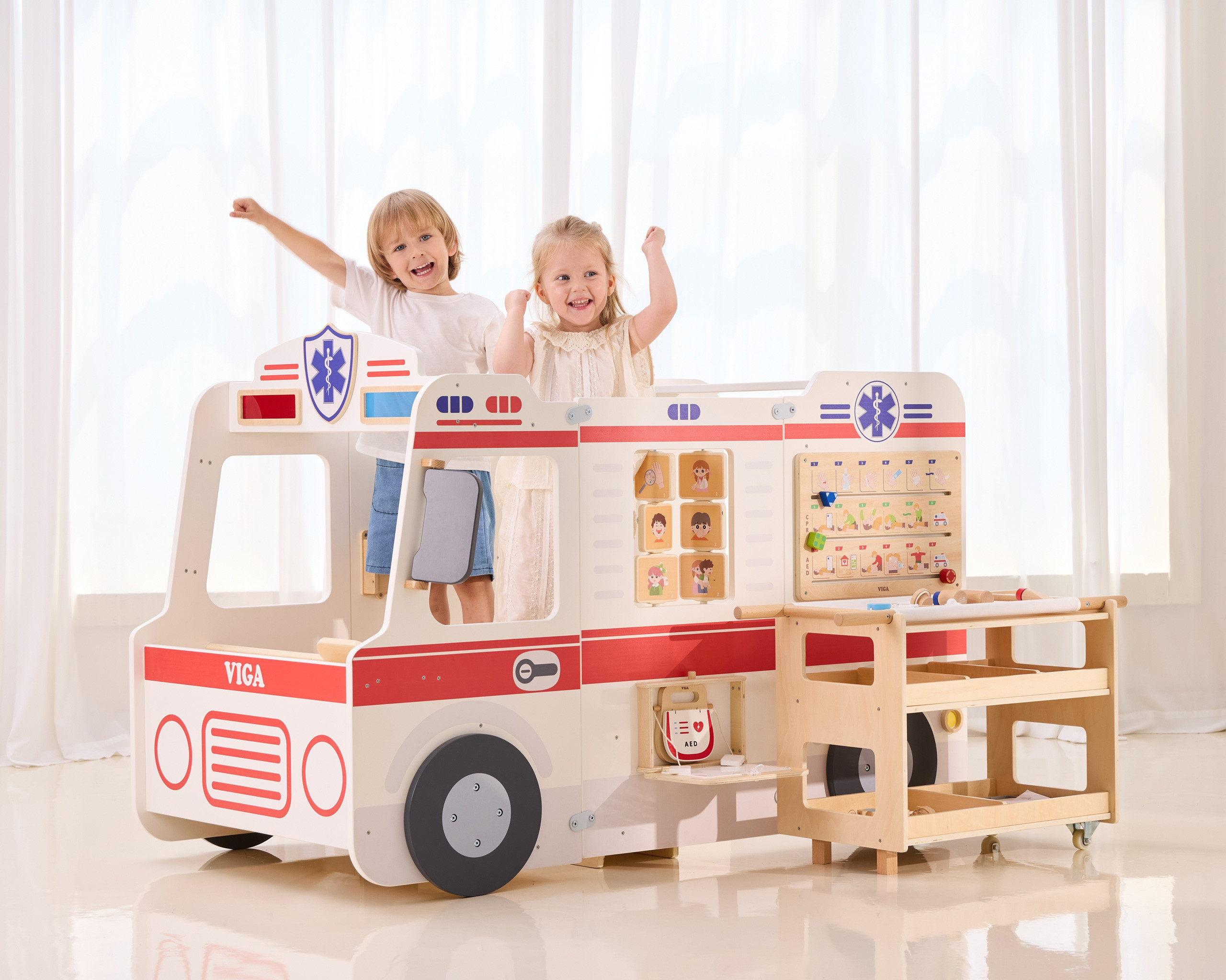 suur ambulance väike rescuers – detailvaade