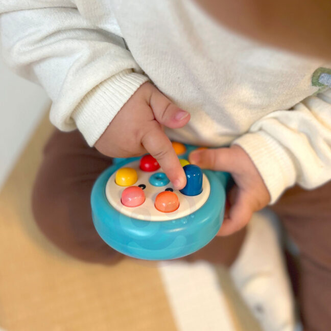 arkaad mäng stick mole – detailvaade