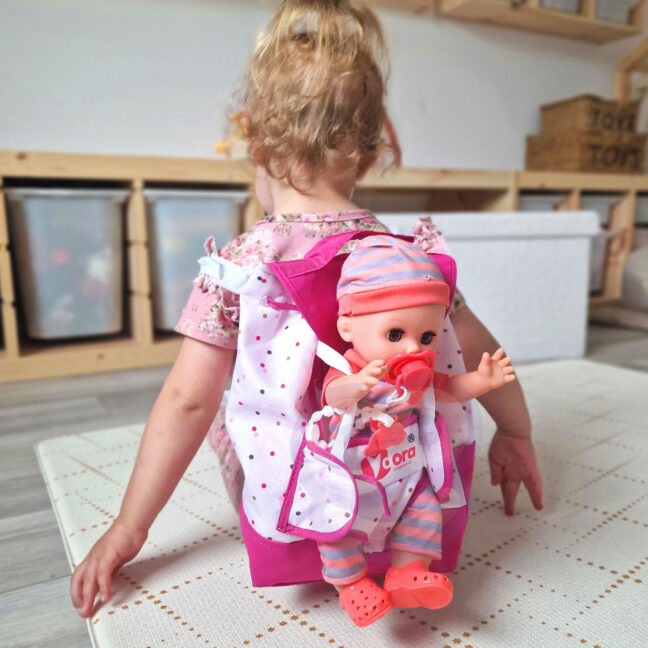 kuninglik beebisitter nukk tarvikud – detailvaade